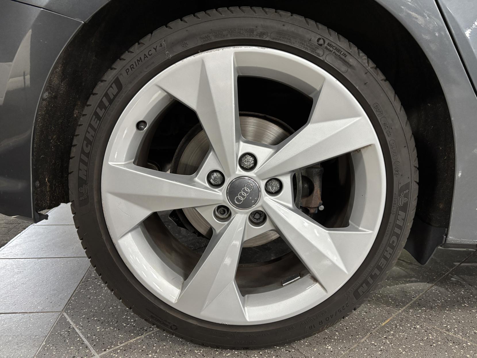 Audi A3 1.5 TFSI 35 S line Sportback 5dr Petrol Manual Euro 6 (s/s) (150 ps)
