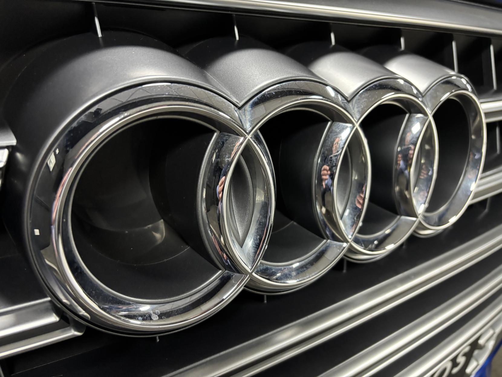 Audi SQ7 4.0 TDI V8 SUV 5dr Diesel Tiptronic quattro Euro 6 (s/s) (435 ps)