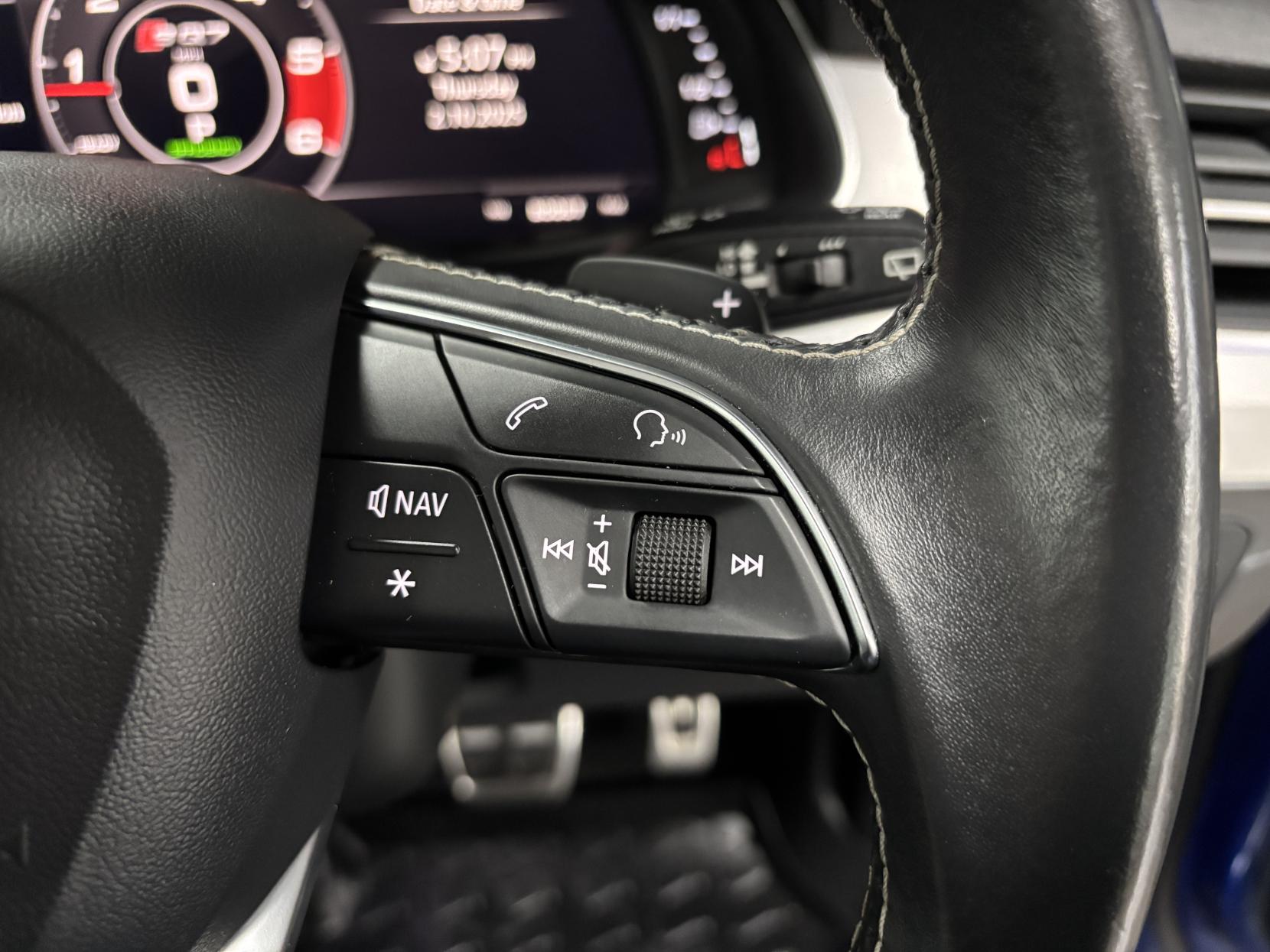 Audi SQ7 4.0 TDI V8 SUV 5dr Diesel Tiptronic quattro Euro 6 (s/s) (435 ps)