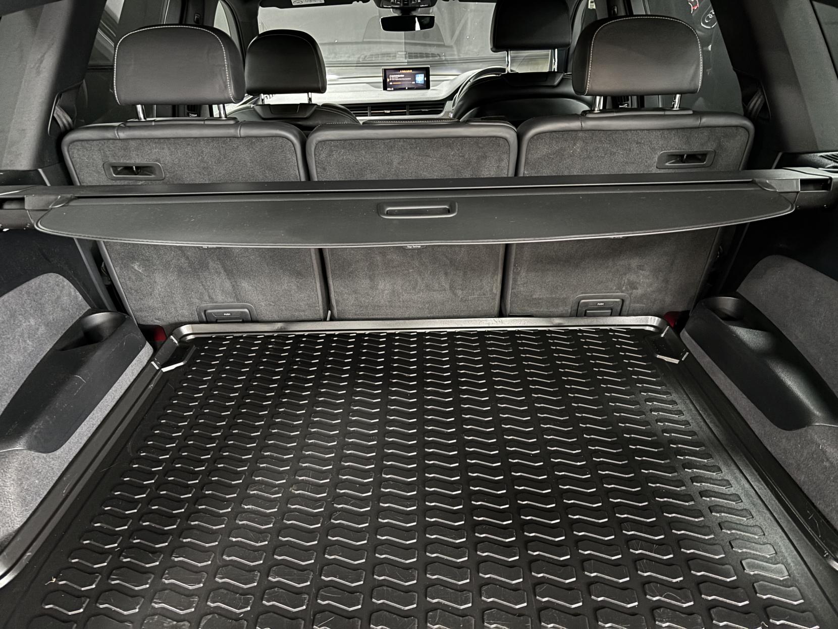 Audi SQ7 4.0 TDI V8 SUV 5dr Diesel Tiptronic quattro Euro 6 (s/s) (435 ps)