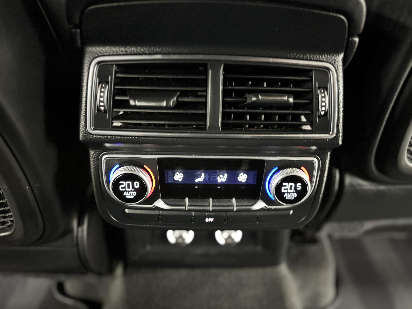 Audi SQ7 4.0 TDI V8 SUV 5dr Diesel Tiptronic quattro Euro 6 (s/s) (435 ps)