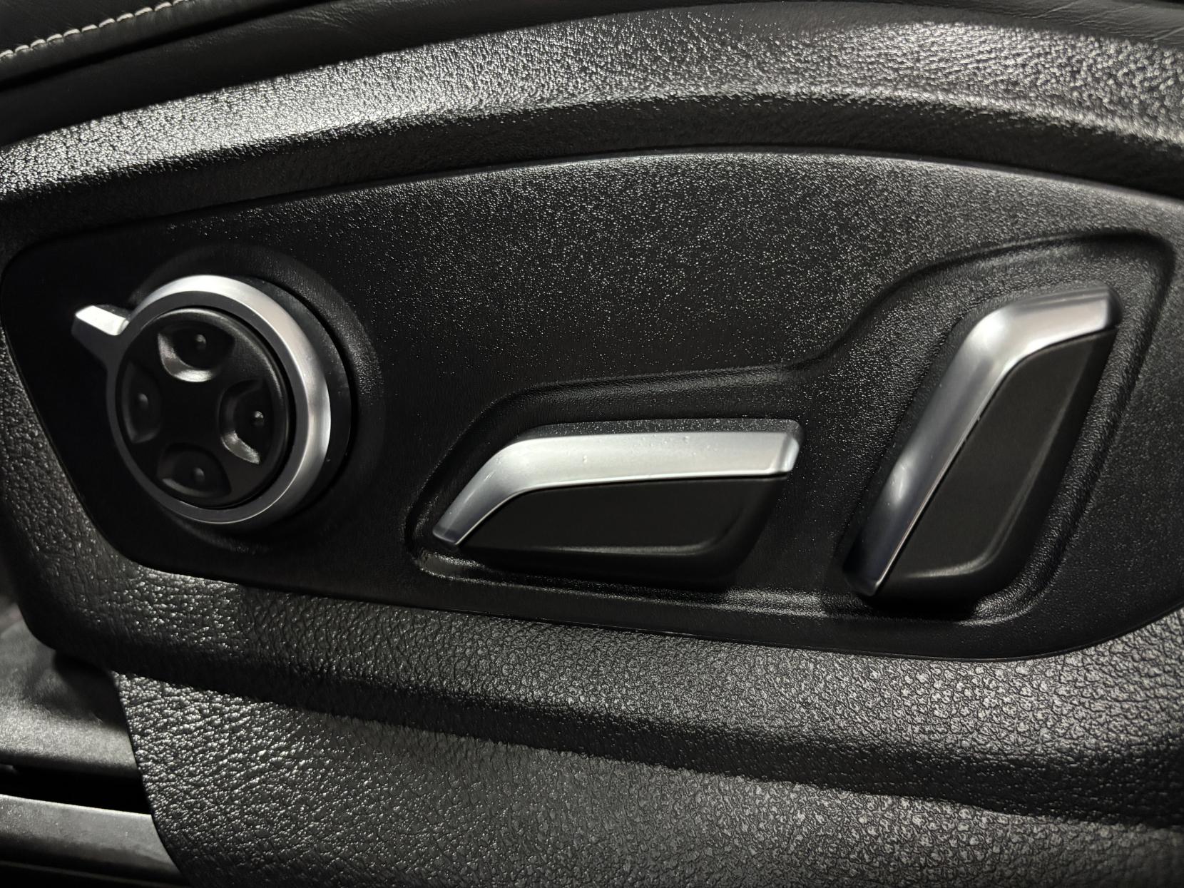 Audi SQ7 4.0 TDI V8 SUV 5dr Diesel Tiptronic quattro Euro 6 (s/s) (435 ps)