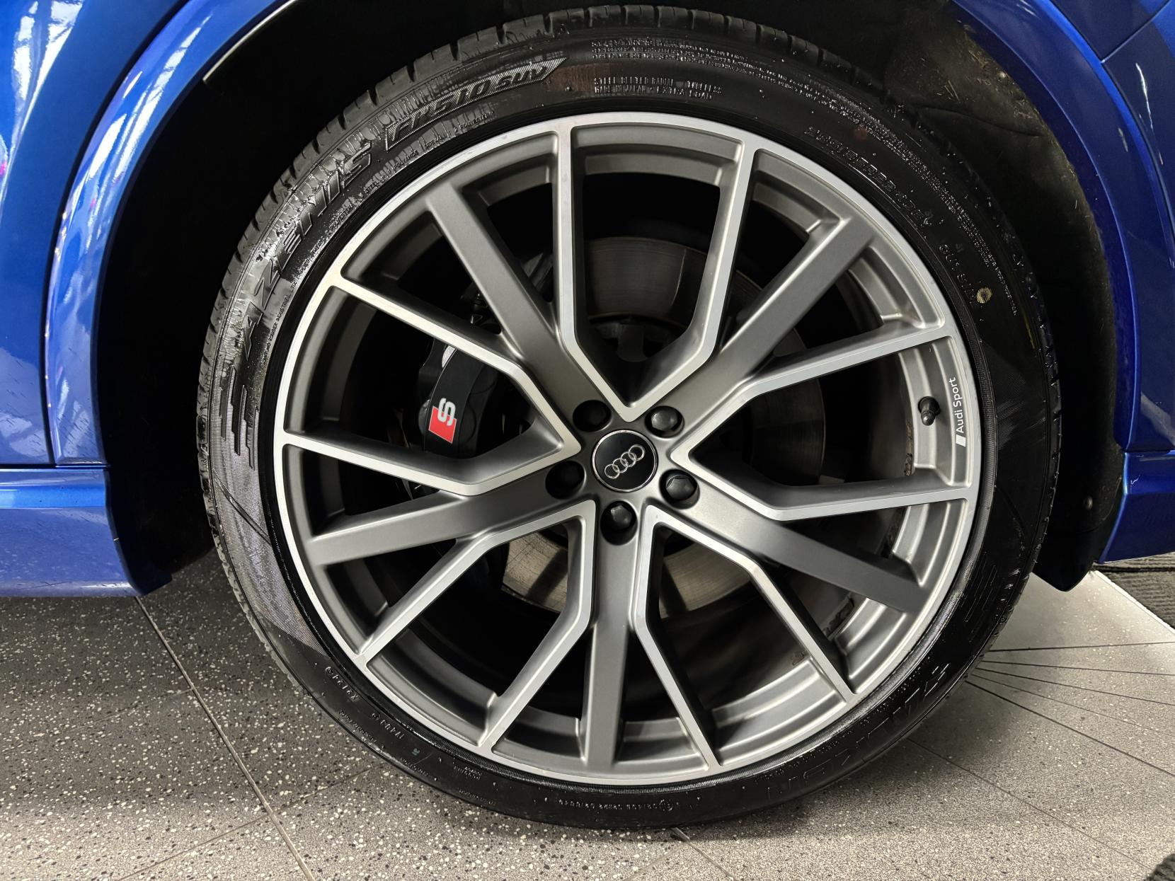 Audi SQ7 4.0 TDI V8 SUV 5dr Diesel Tiptronic quattro Euro 6 (s/s) (435 ps)