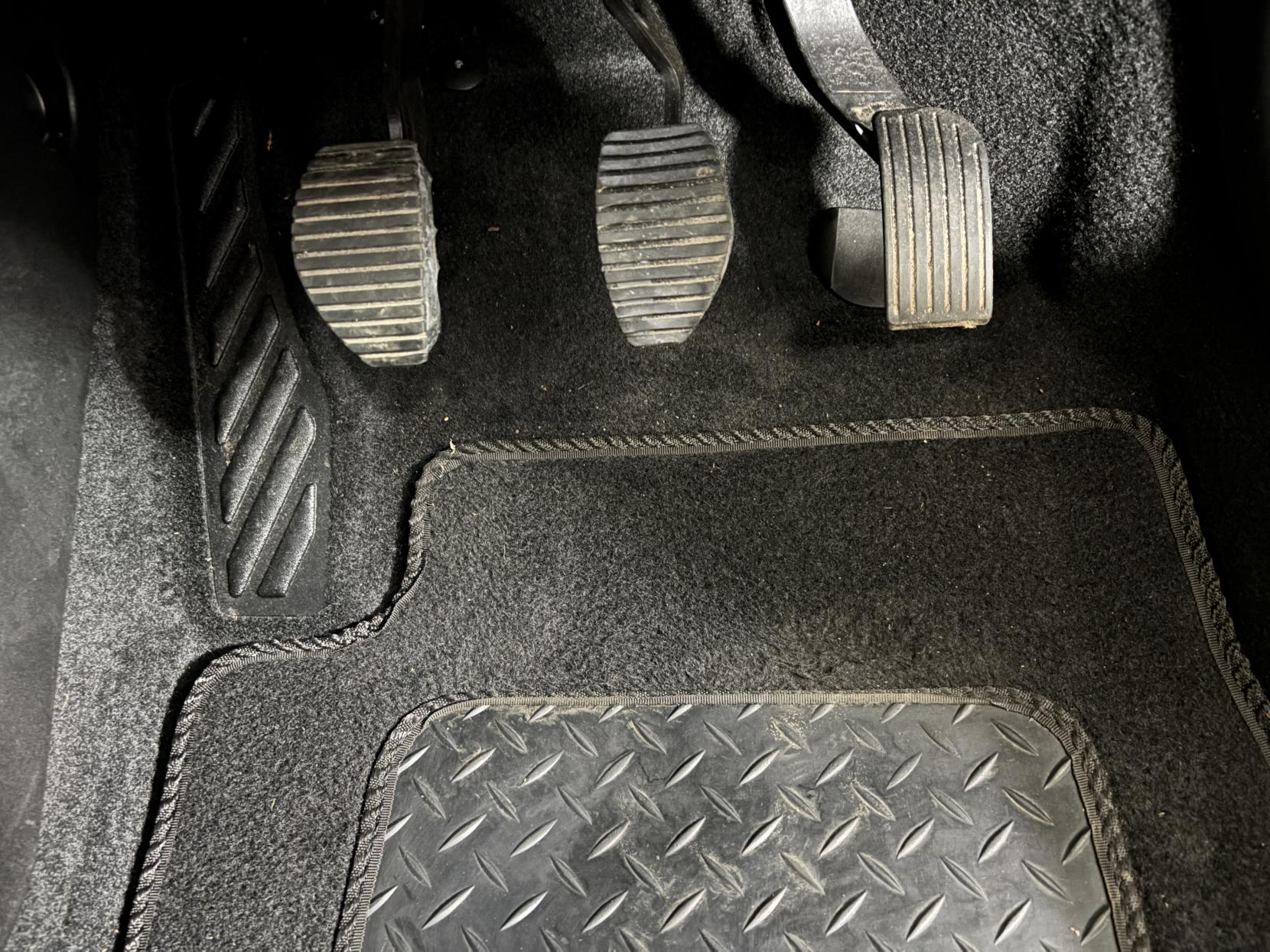 Citroen C3 Aircross 1.2 PureTech MAX SUV 5dr Petrol Manual Euro 6 (s/s) (110 ps)