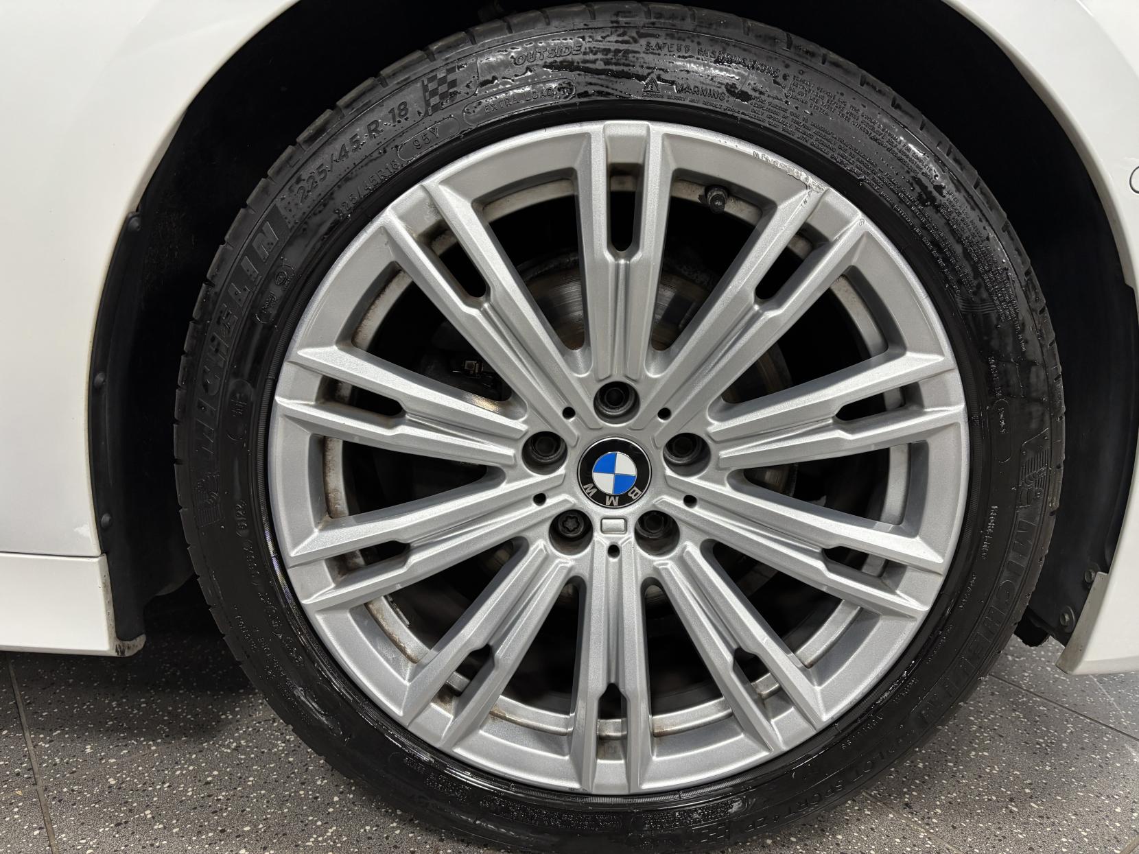 BMW 3 Series 2.0 320i M Sport Saloon 4dr Petrol Auto Euro 6 (s/s) (184 ps)