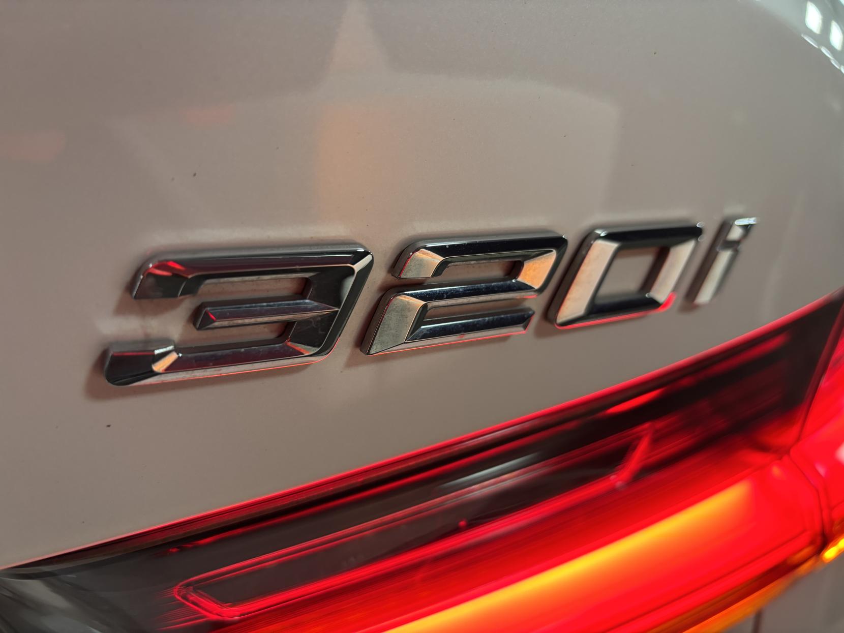 BMW 3 Series 2.0 320i M Sport Saloon 4dr Petrol Auto Euro 6 (s/s) (184 ps)