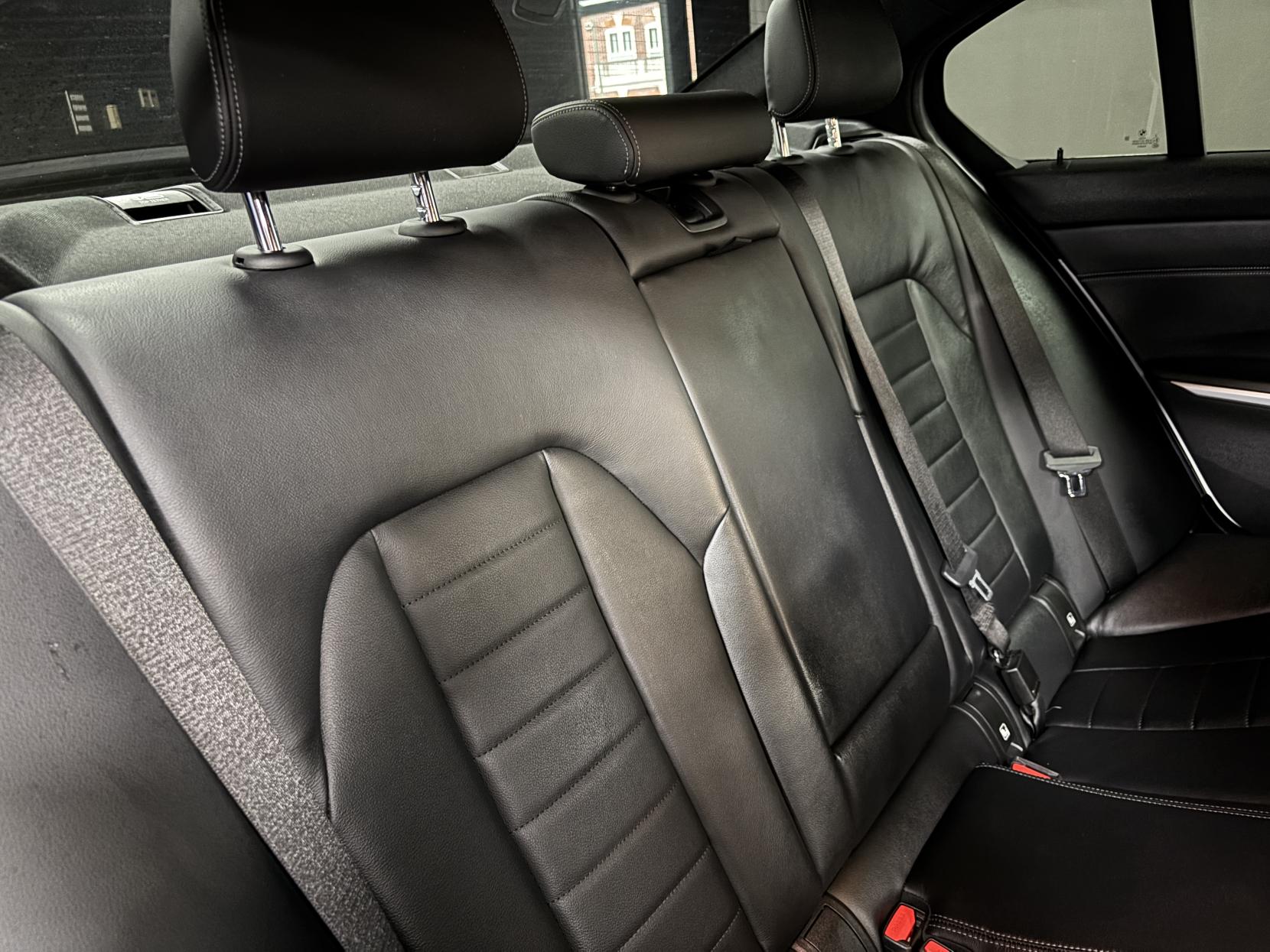 BMW 3 Series 2.0 320i M Sport Saloon 4dr Petrol Auto Euro 6 (s/s) (184 ps)