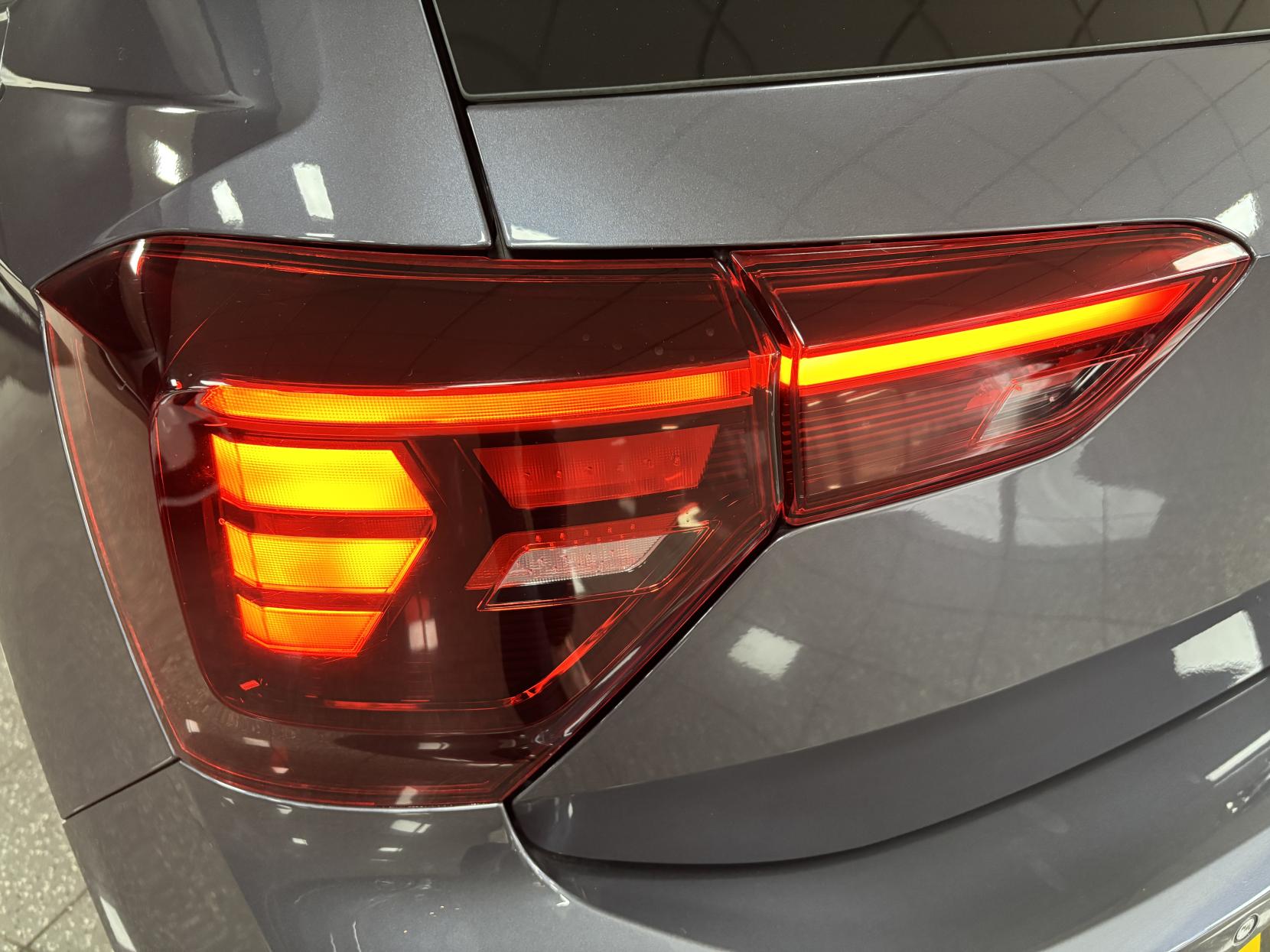 Volkswagen Polo 1.0 EVO Life Hatchback 5dr Petrol Manual Euro 6 (s/s) (80 ps)