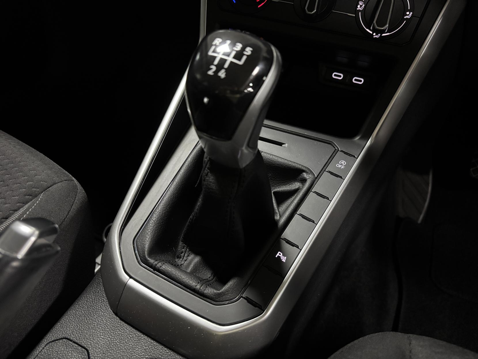 Volkswagen Polo 1.0 EVO Life Hatchback 5dr Petrol Manual Euro 6 (s/s) (80 ps)