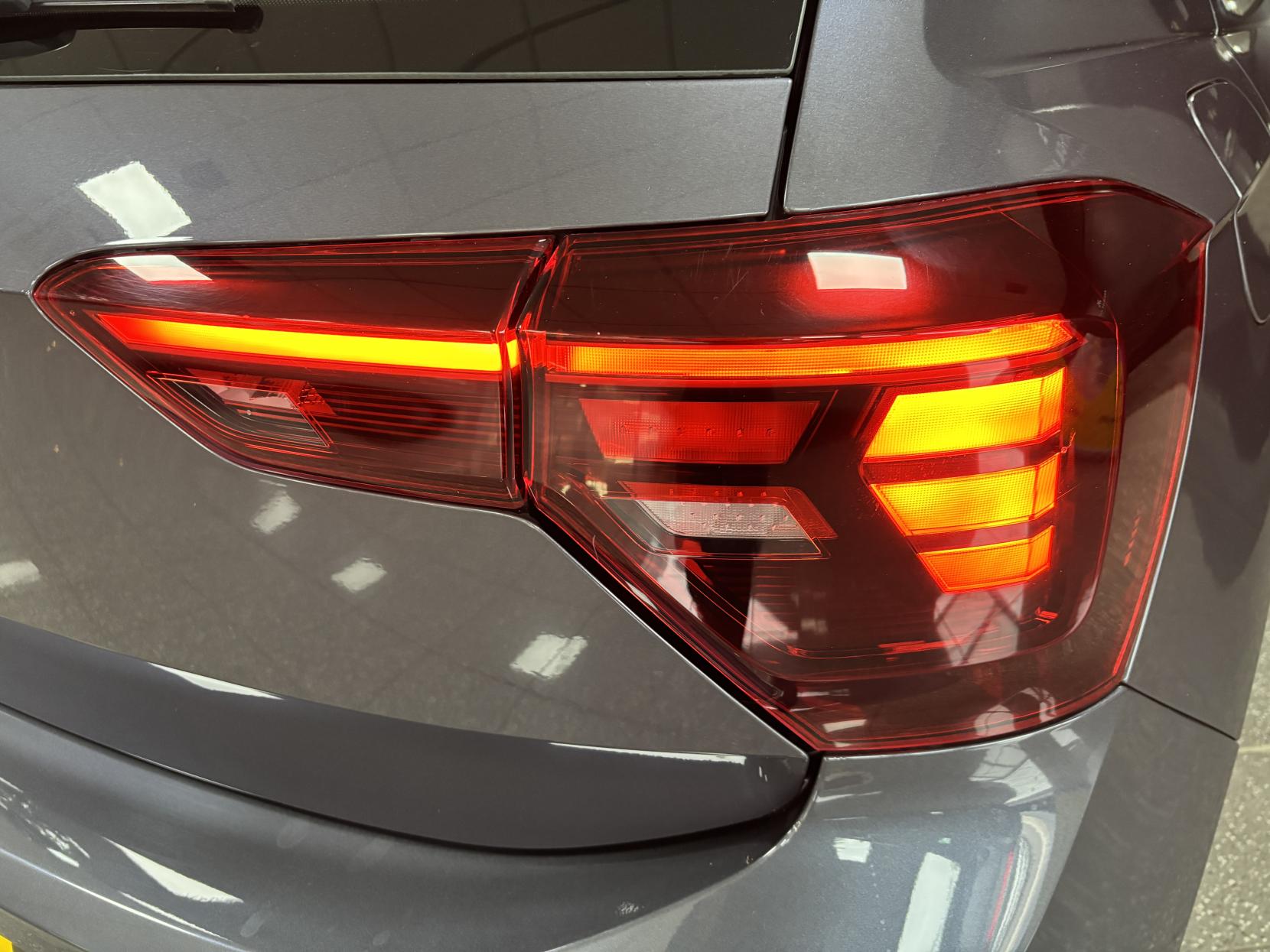 Volkswagen Polo 1.0 EVO Life Hatchback 5dr Petrol Manual Euro 6 (s/s) (80 ps)