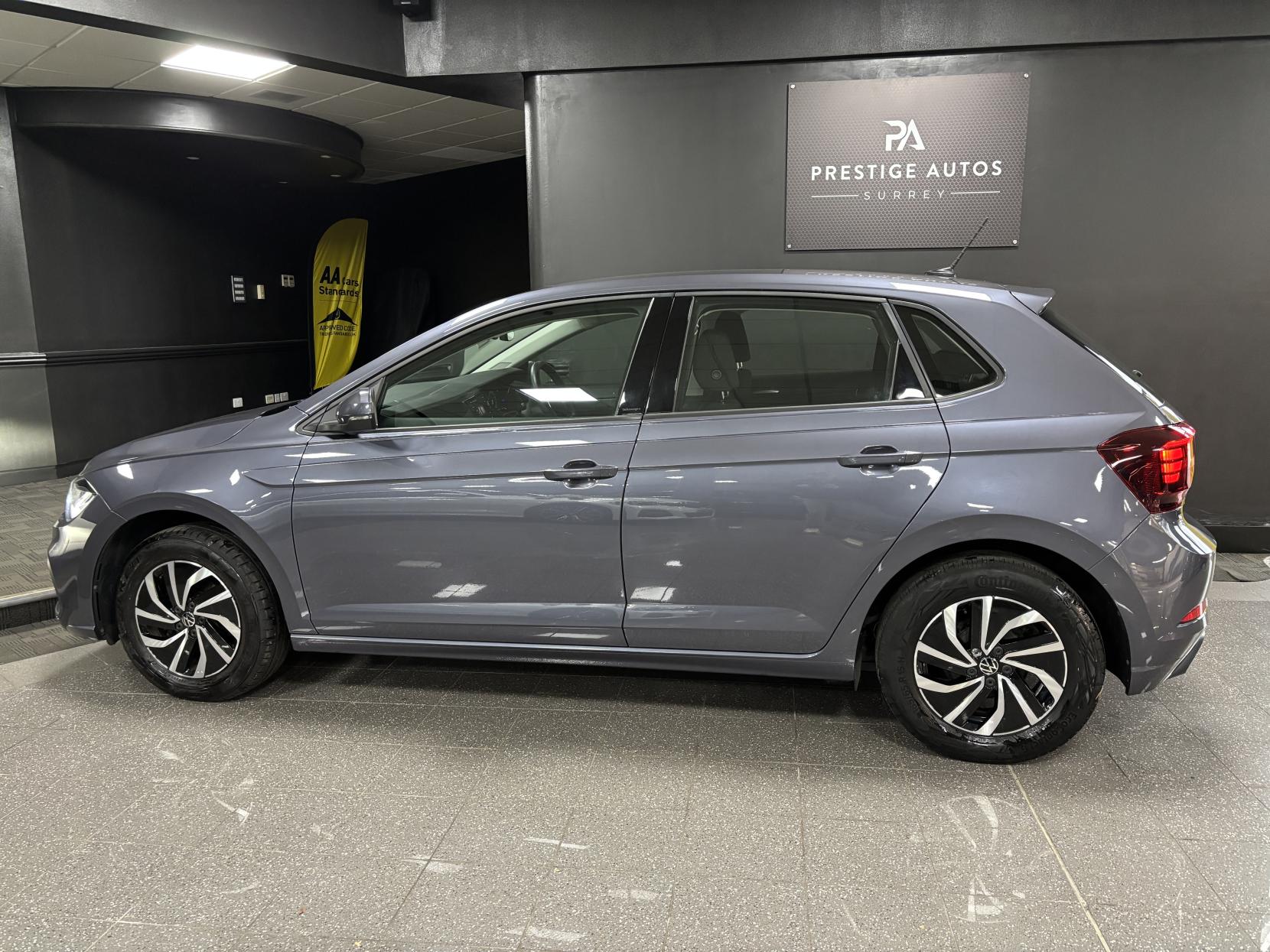 Volkswagen Polo 1.0 EVO Life Hatchback 5dr Petrol Manual Euro 6 (s/s) (80 ps)