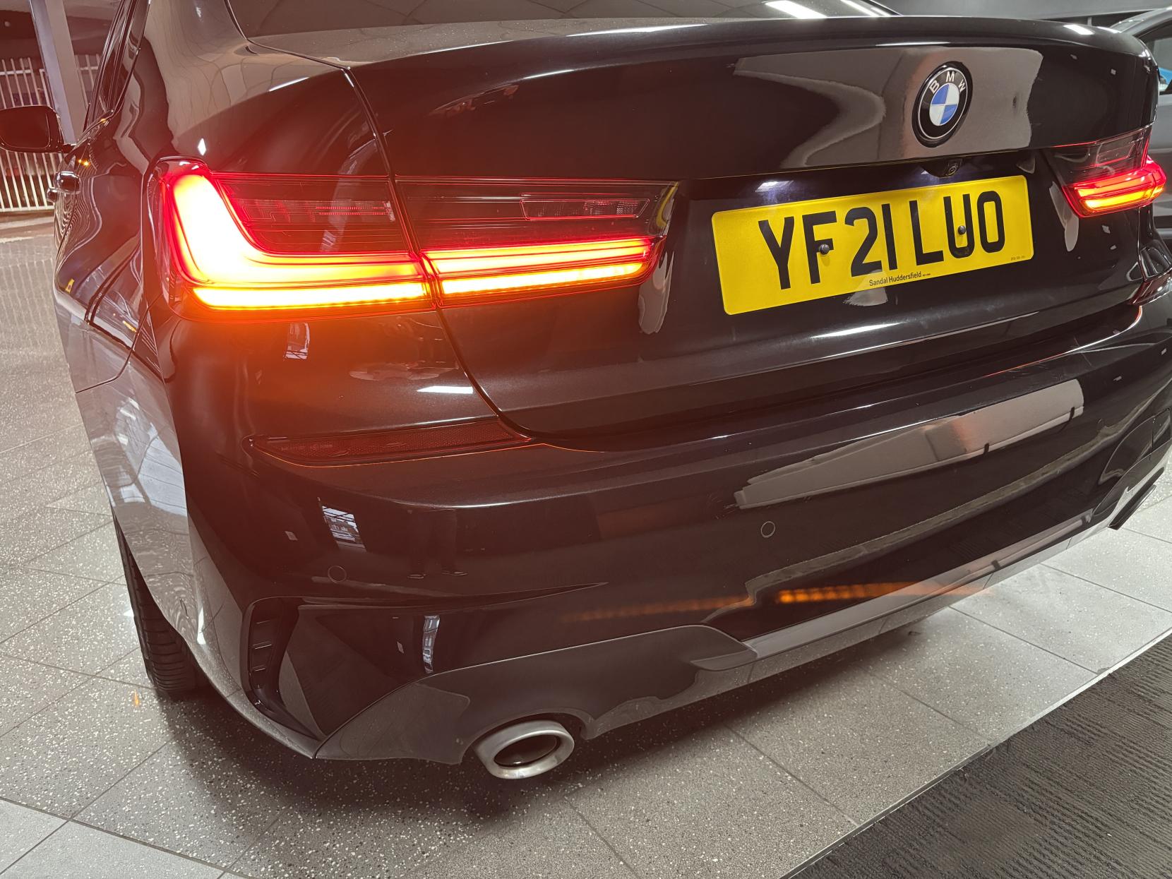 BMW 3 Series 2.0 320i M Sport Saloon 4dr Petrol Auto Euro 6 (s/s) (184 ps)