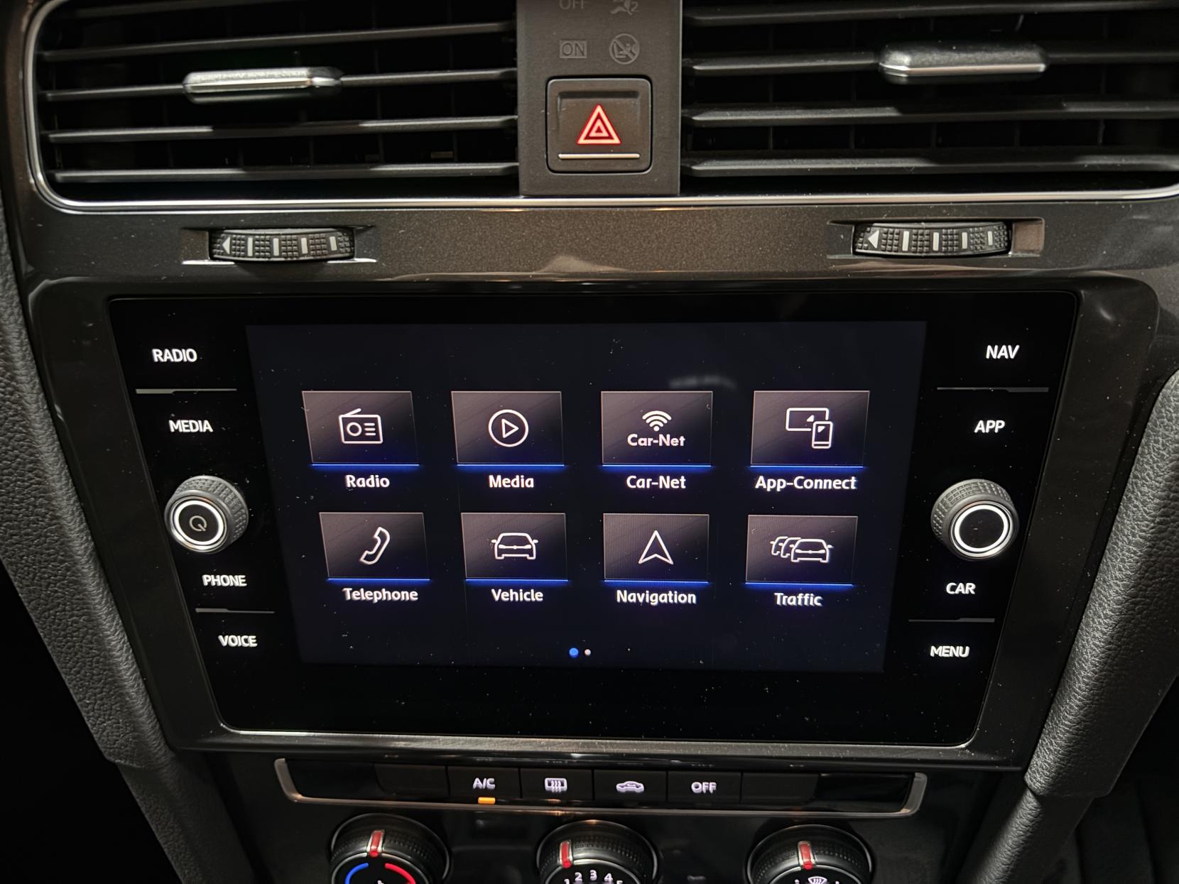 Volkswagen Golf 1.4 TSI SE Nav Hatchback 5dr Petrol DSG Euro 6 (s/s) (125 ps)