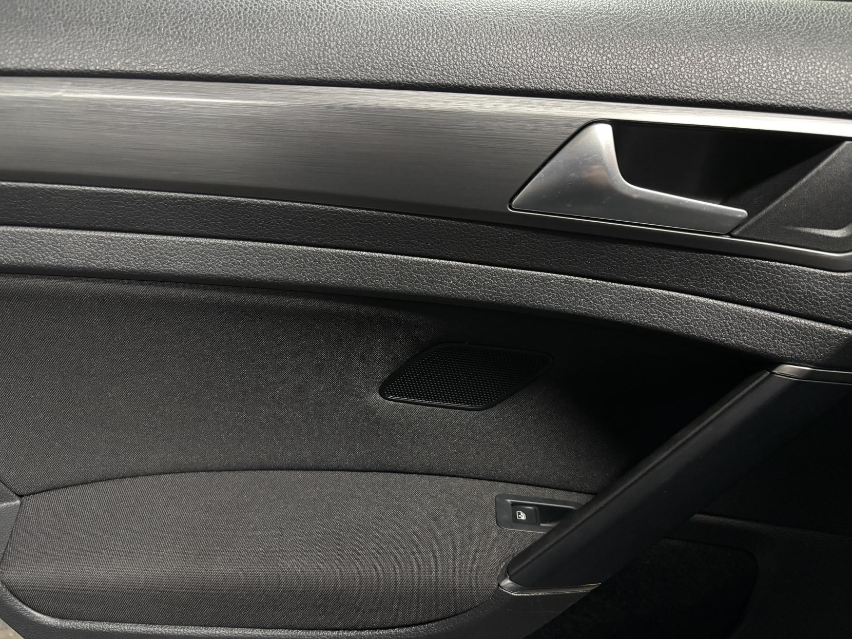 Volkswagen Golf 1.4 TSI SE Nav Hatchback 5dr Petrol DSG Euro 6 (s/s) (125 ps)