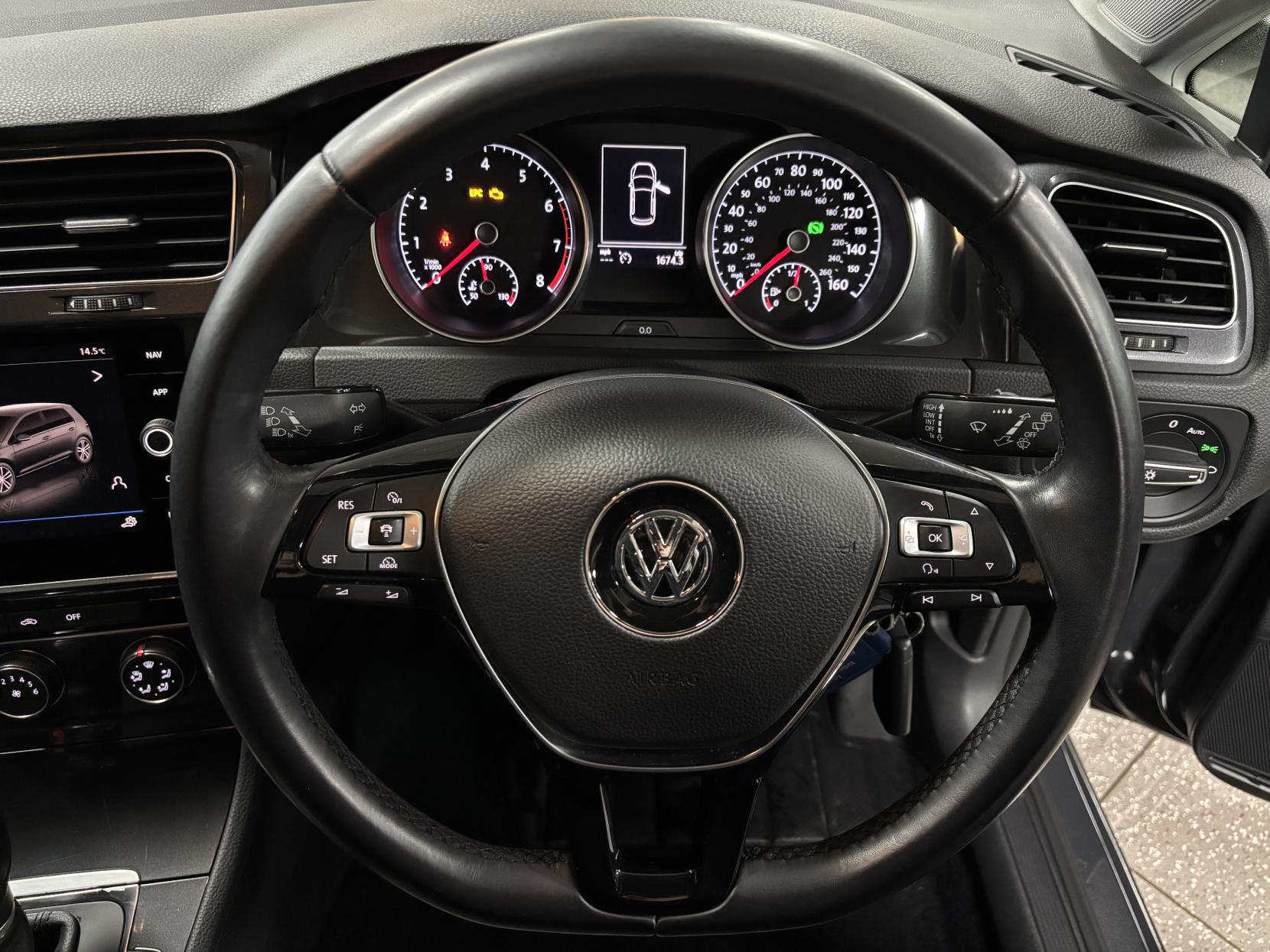 Volkswagen Golf 1.4 TSI SE Nav Hatchback 5dr Petrol DSG Euro 6 (s/s) (125 ps)