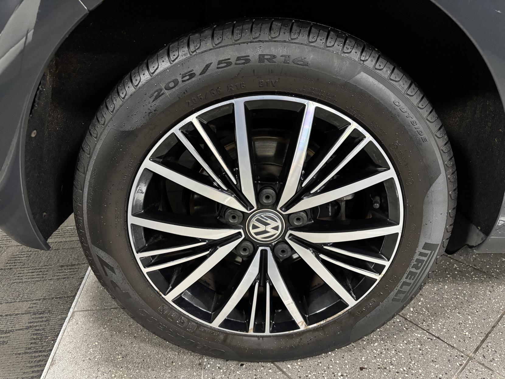 Volkswagen Golf 1.4 TSI SE Nav Hatchback 5dr Petrol DSG Euro 6 (s/s) (125 ps)