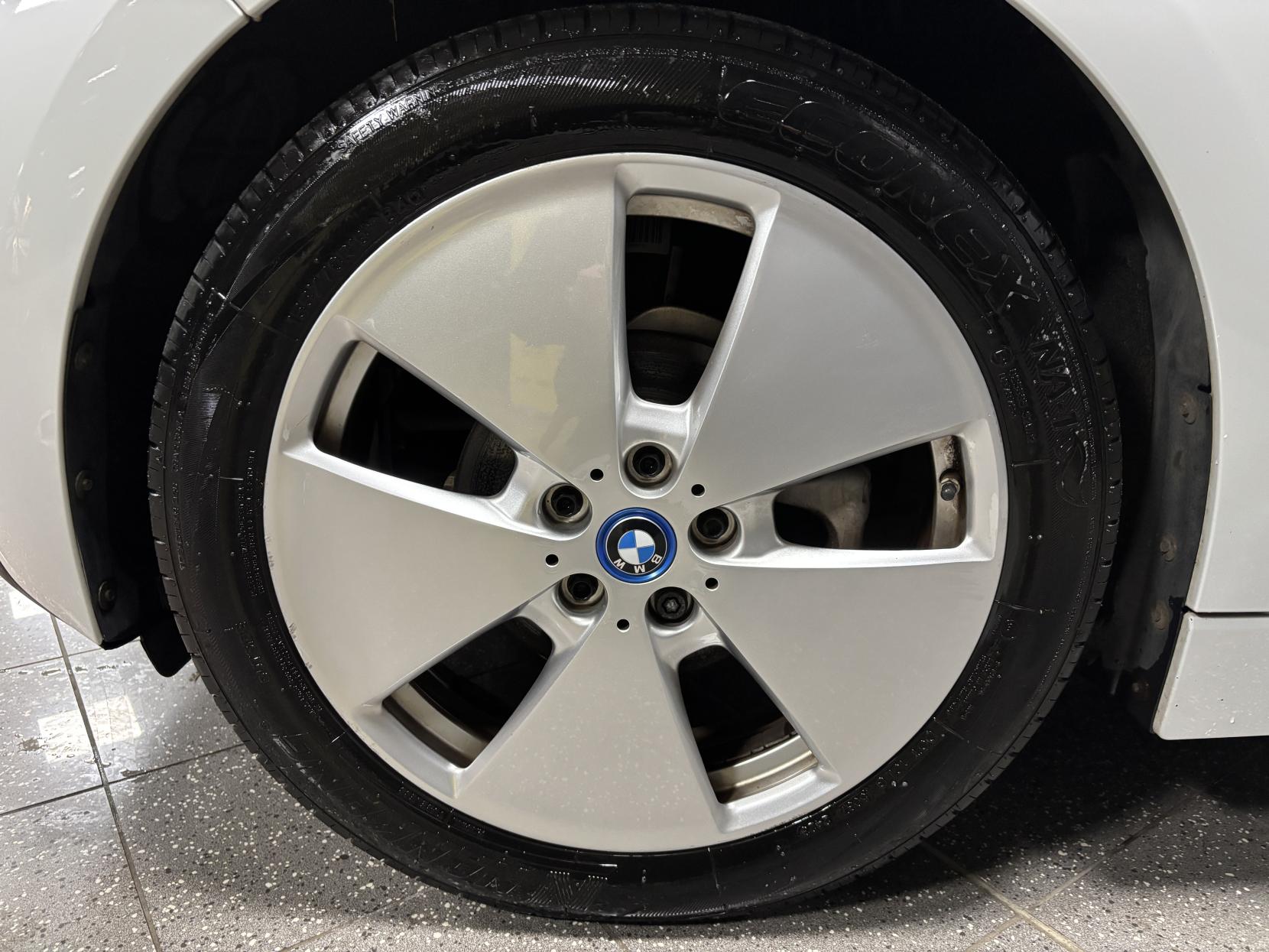 BMW i3 33kWh Hatchback 5dr Electric Auto (170 ps)