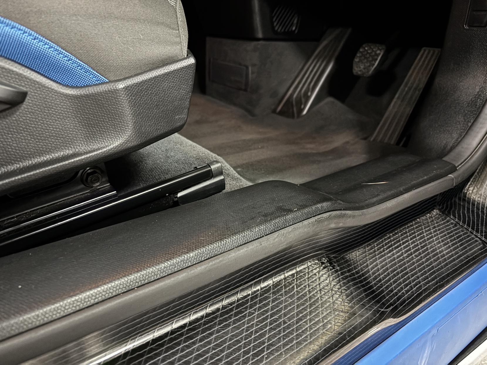 BMW i3 33kWh Hatchback 5dr Electric Auto (170 ps)