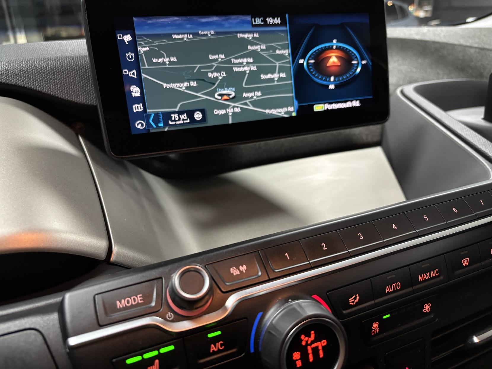 BMW i3 33kWh Hatchback 5dr Electric Auto (170 ps)