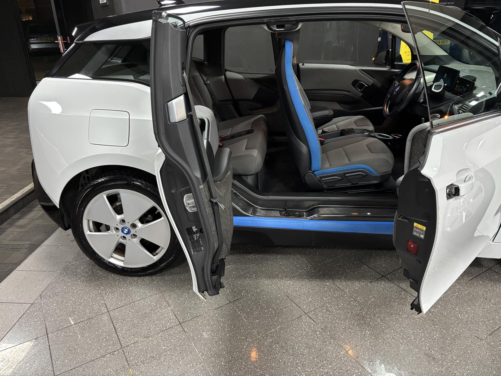 BMW i3 33kWh Hatchback 5dr Electric Auto (170 ps)
