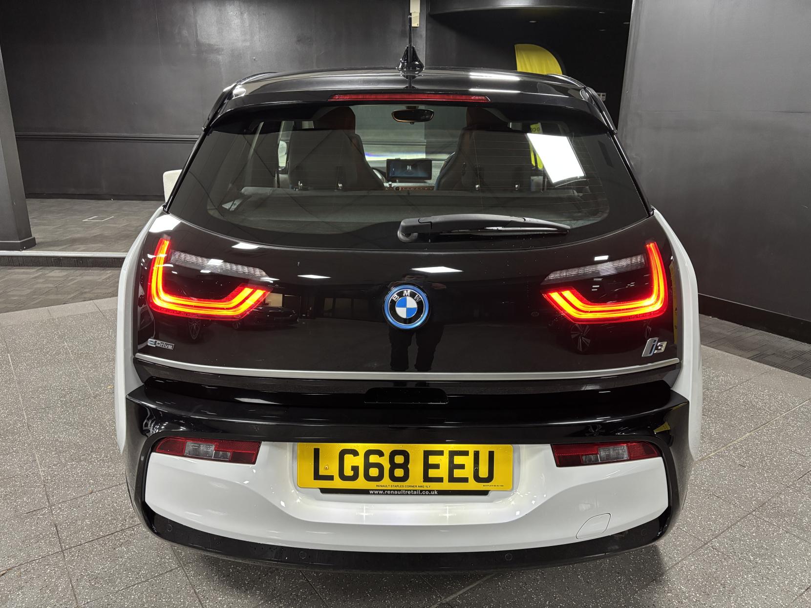 BMW i3 33kWh Hatchback 5dr Electric Auto (170 ps)