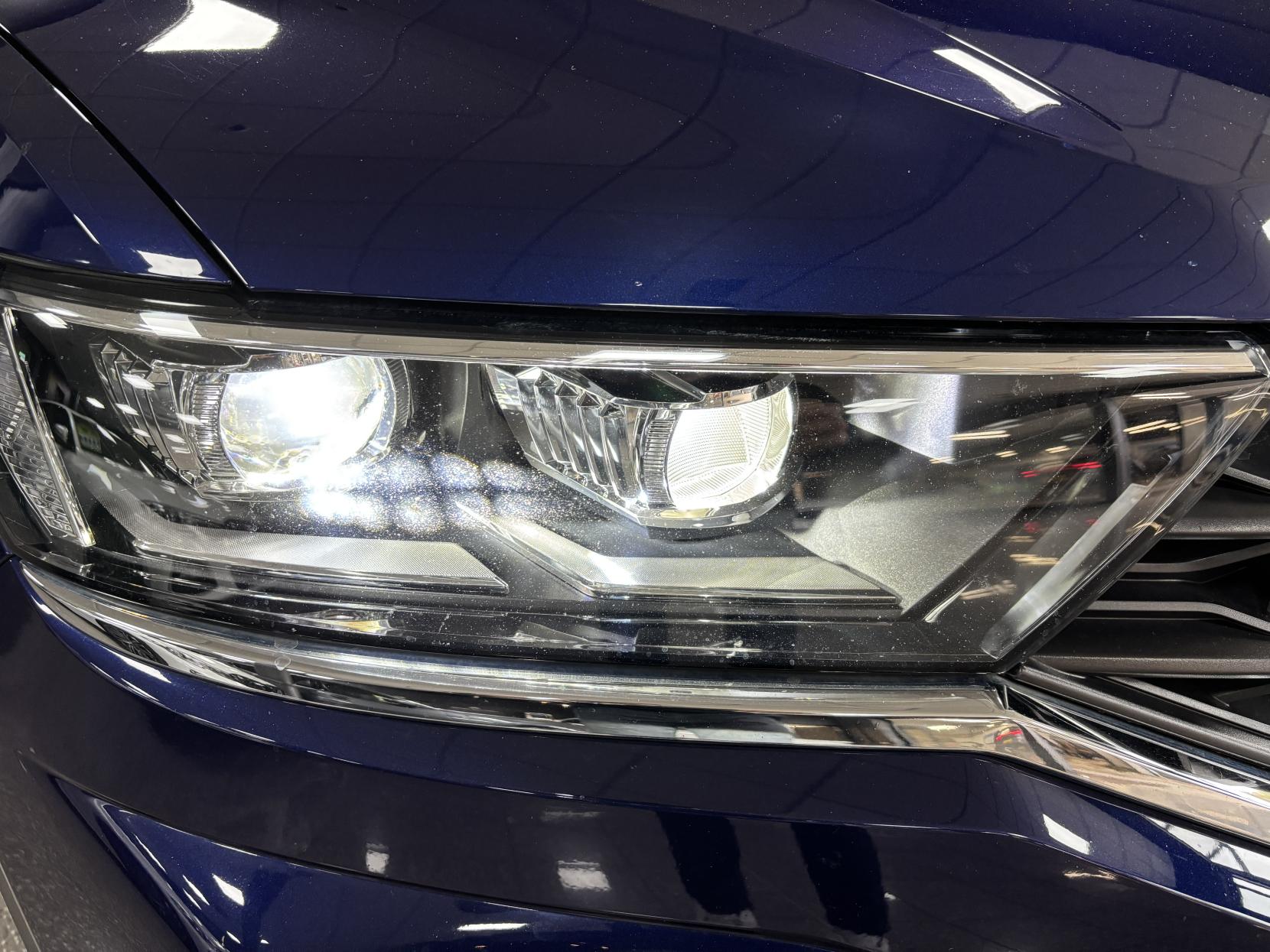 Volkswagen T-Roc 1.5 TSI GPF EVO R-Line SUV 5dr Petrol DSG Euro 6 (s/s) (150 ps)