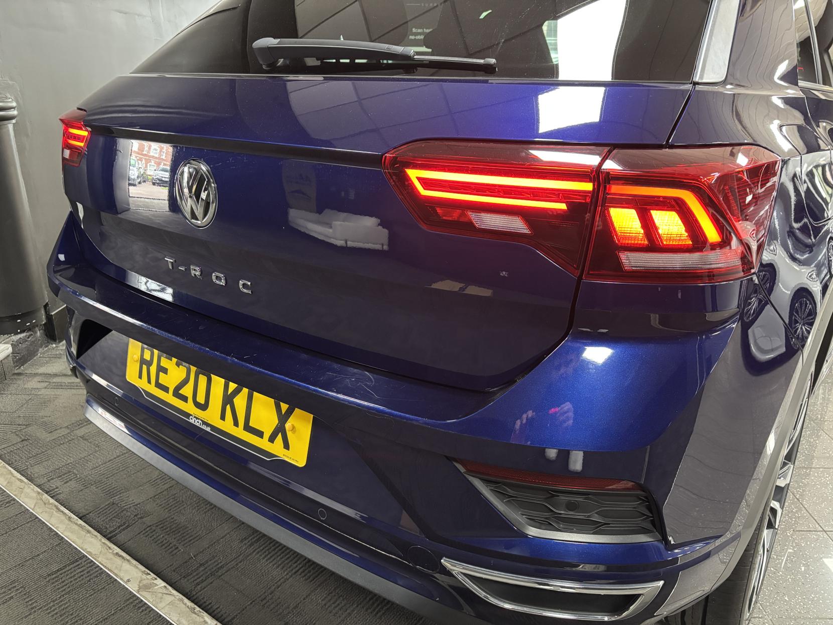 Volkswagen T-Roc 1.5 TSI GPF EVO R-Line SUV 5dr Petrol DSG Euro 6 (s/s) (150 ps)