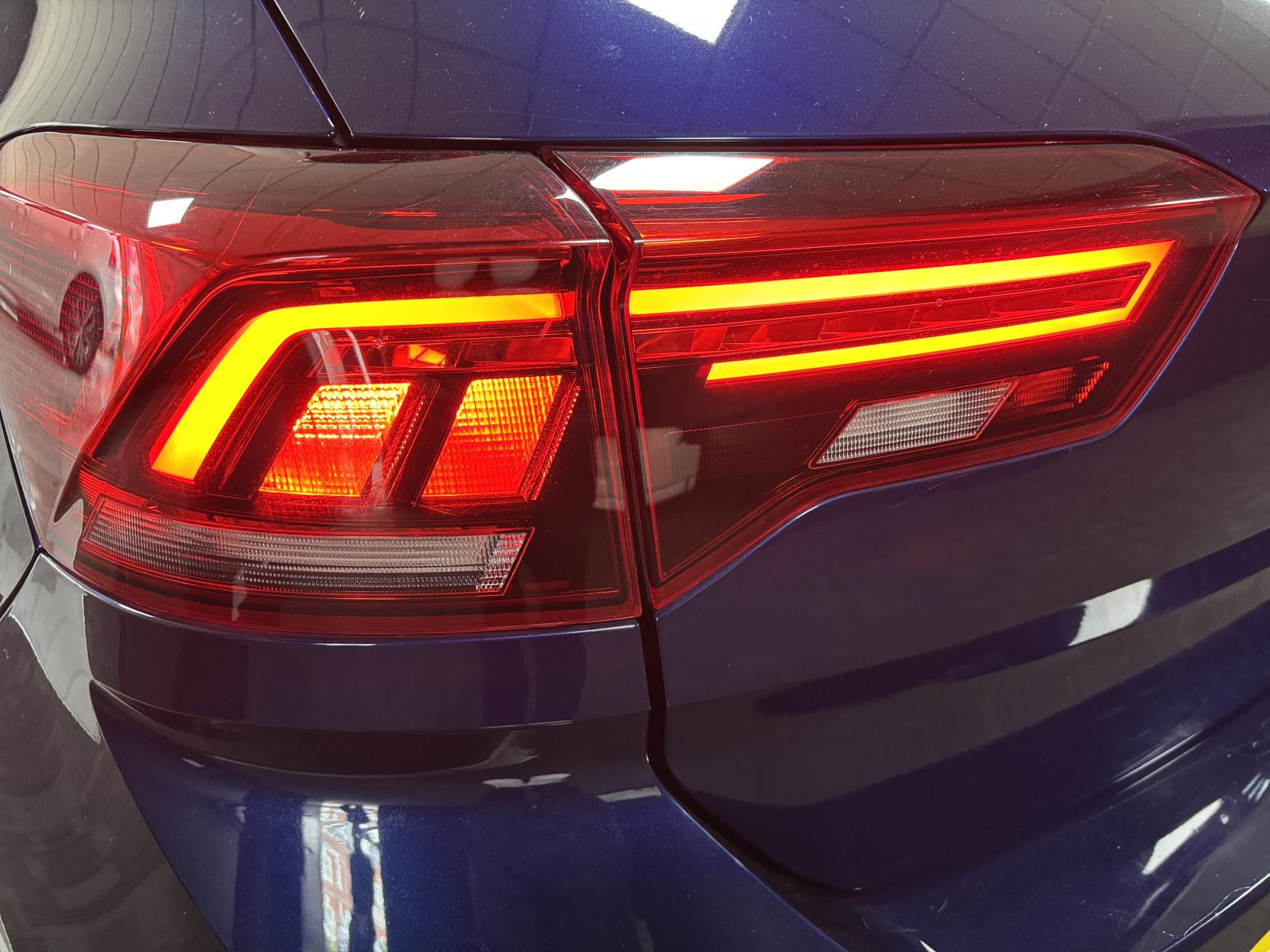 Volkswagen T-Roc 1.5 TSI GPF EVO R-Line SUV 5dr Petrol DSG Euro 6 (s/s) (150 ps)