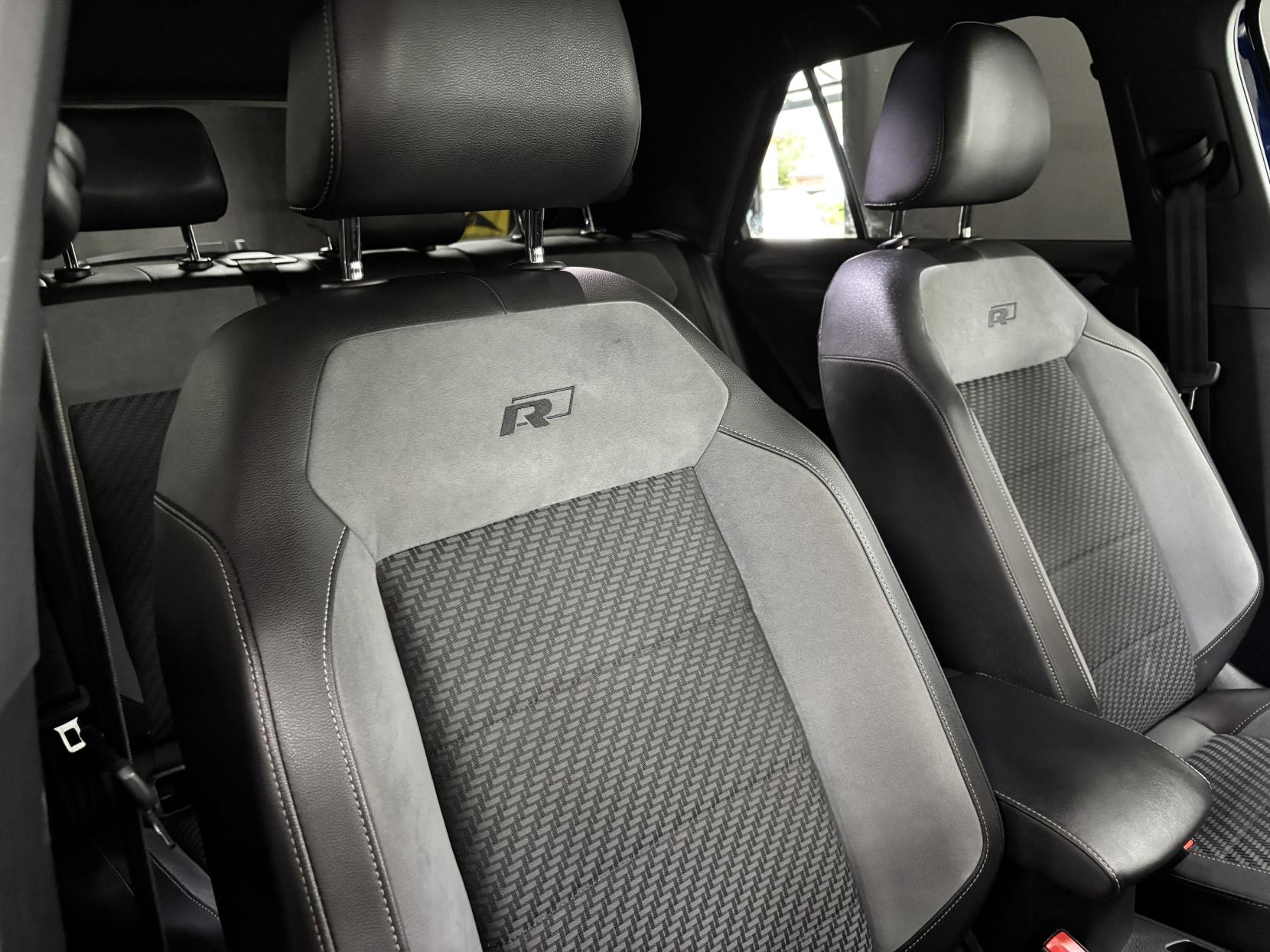 Volkswagen T-Roc 1.5 TSI GPF EVO R-Line SUV 5dr Petrol DSG Euro 6 (s/s) (150 ps)