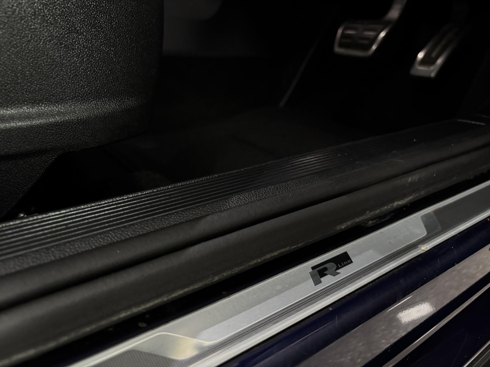 Volkswagen T-Roc 1.5 TSI GPF EVO R-Line SUV 5dr Petrol DSG Euro 6 (s/s) (150 ps)